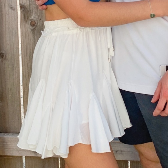 White Skort - Picture 5 of 5